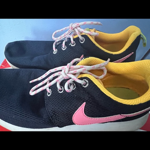 Nike shoes women - Picture 7 of 8